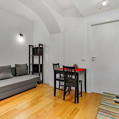 Alessia'S Flat - San Luigi Apartment Милано Екстериор снимка